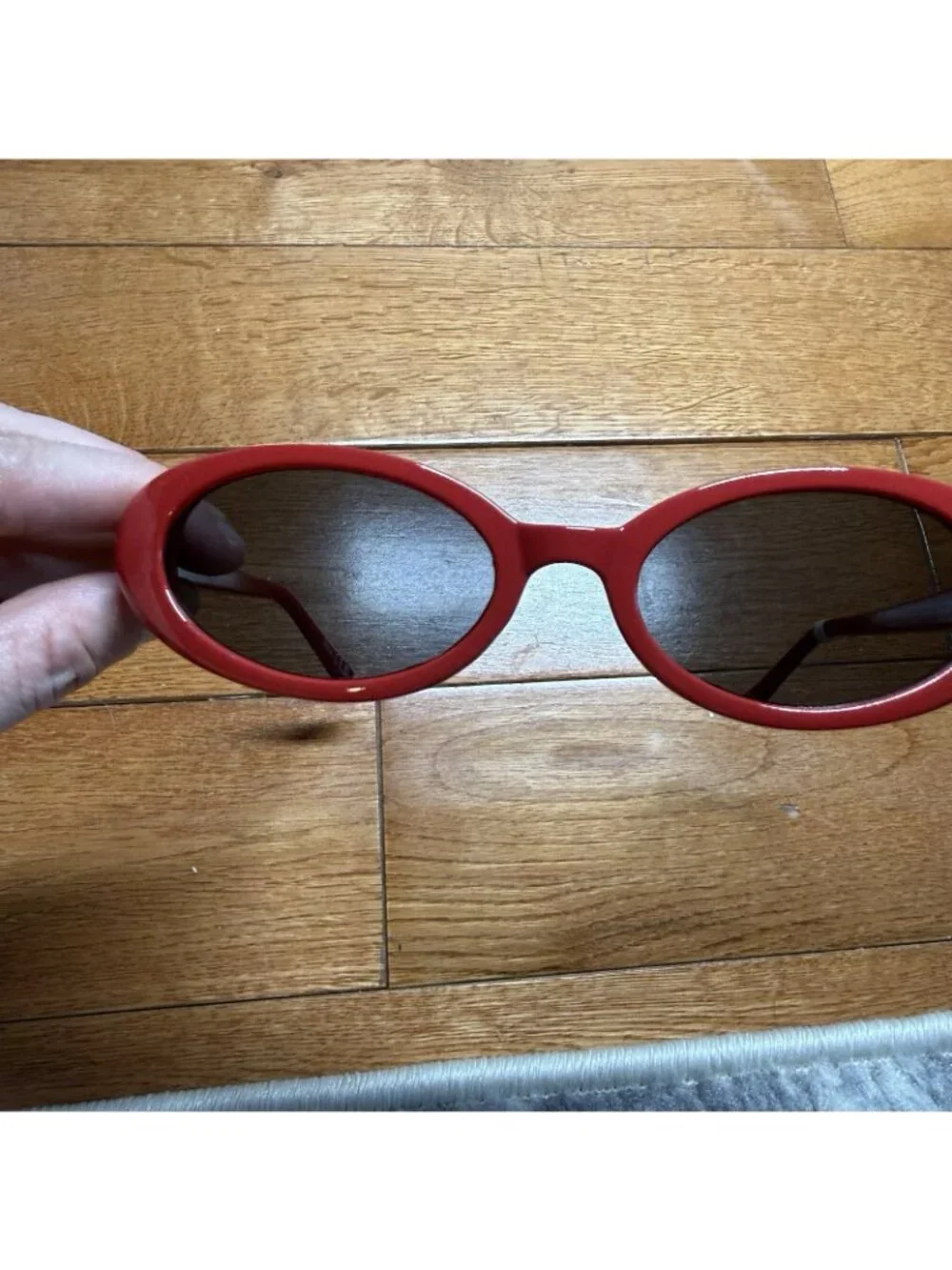 AIRE Fornax Red Oval Sunglasses Y2K Retro Slim Frame Trendy Street Style - Picture 3 of 9